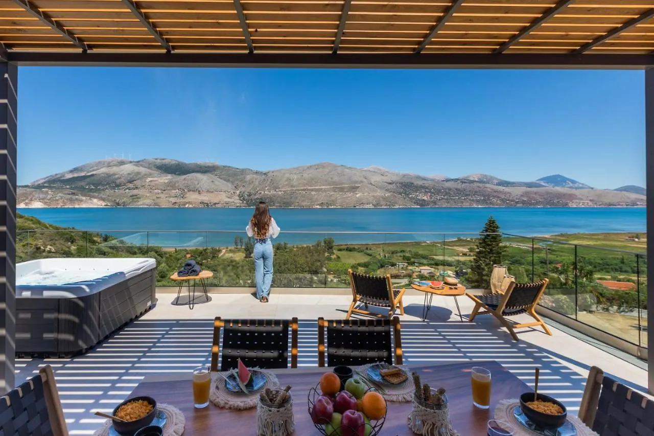 Moncasa Your Ionian Home location