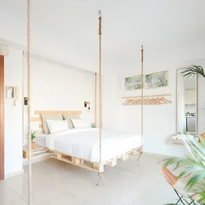 https://apt-f-b-collection-escape-avenue.hotelschalkidiki.net